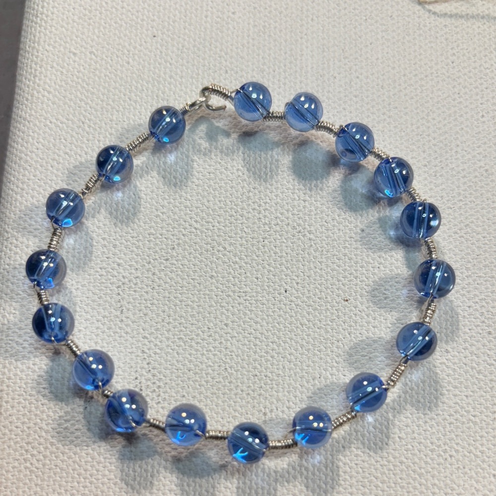 Blue Glass Bead Bracelet - Elegant Women's Jewelry